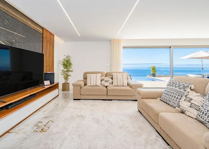 Le Maison Deluxe Madeira - Where You Breath Peace!