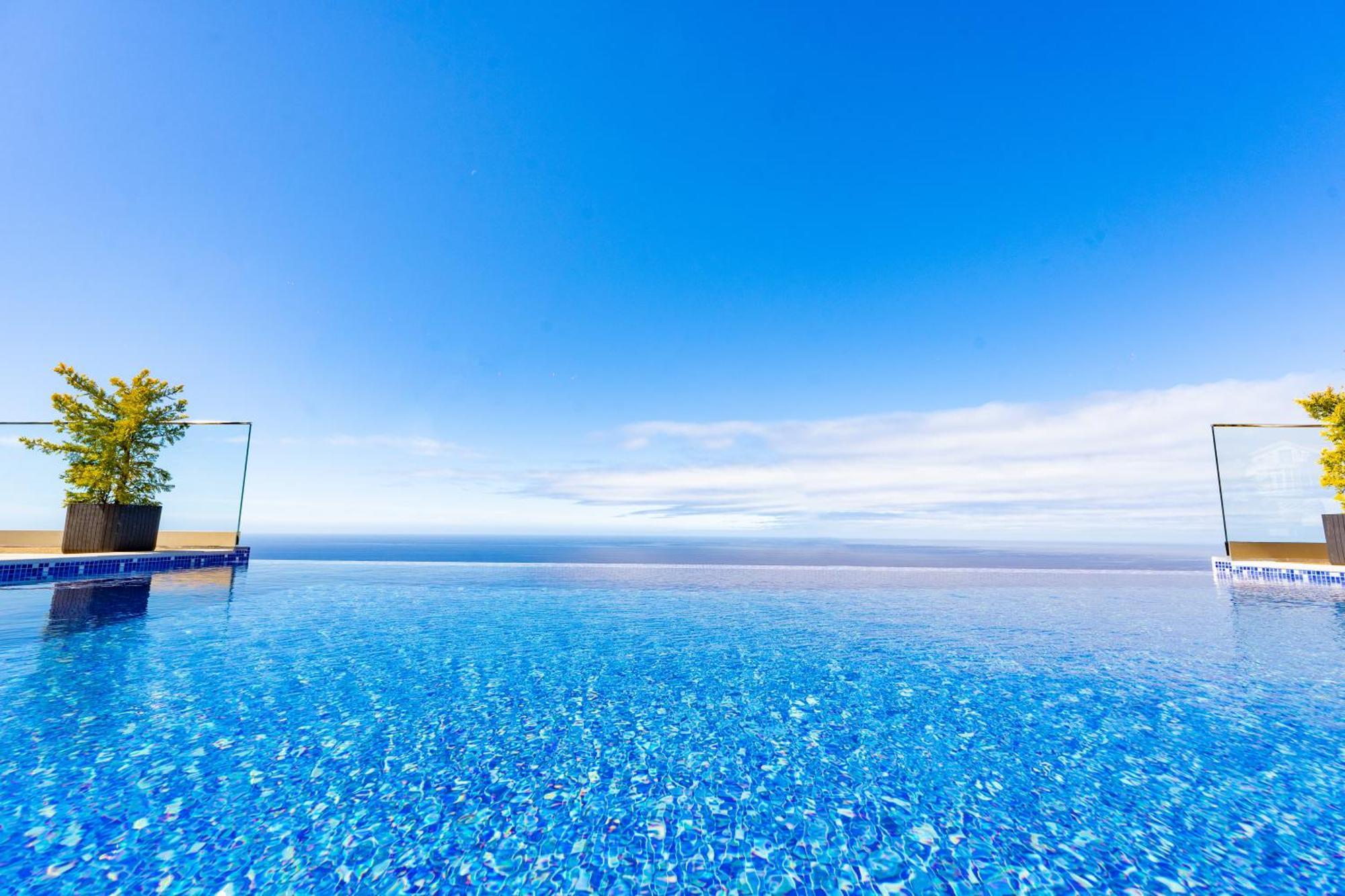 Le Maison Deluxe Madeira - Where Breath Peace! Villa