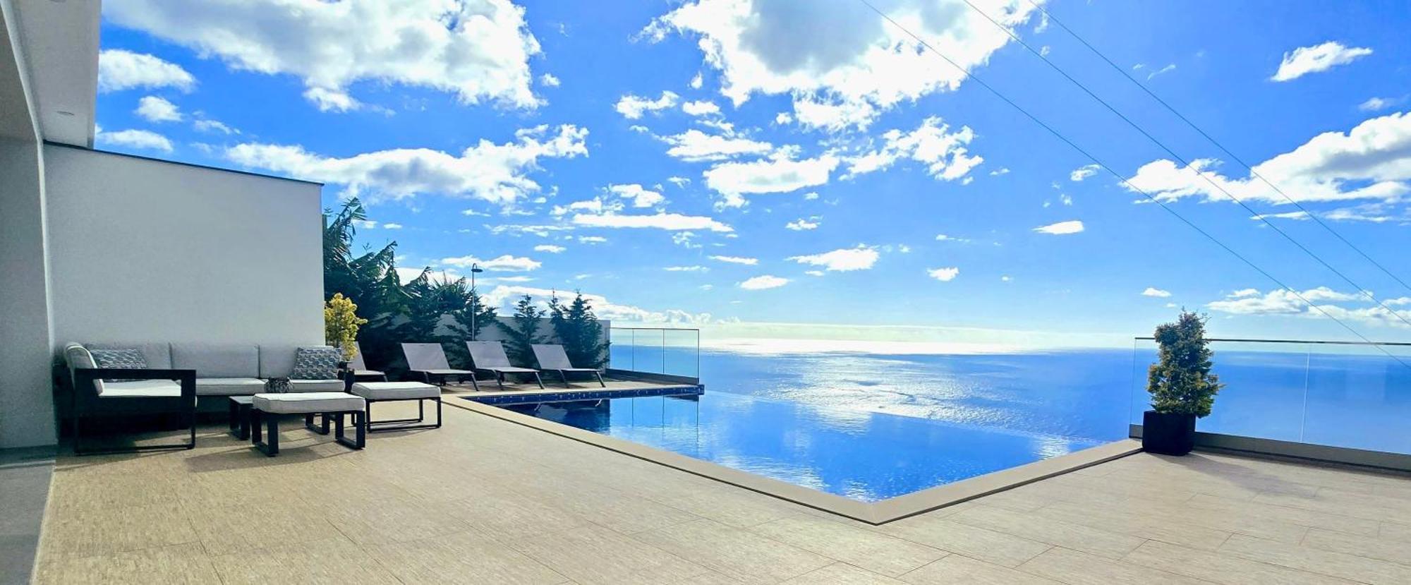Villa Le Maison Deluxe Madeira - Where Breath Peace! *