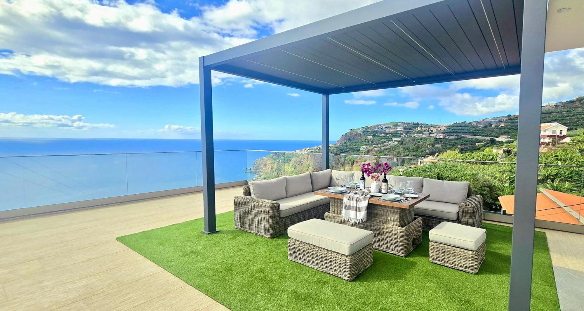Le Maison Deluxe Madeira - Where Breath Peace!